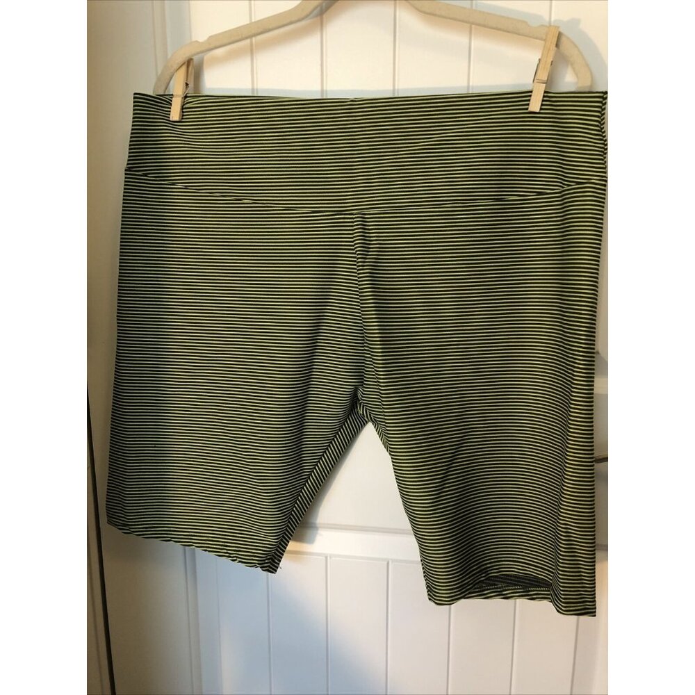 Women’s Athletic Shorts 3X